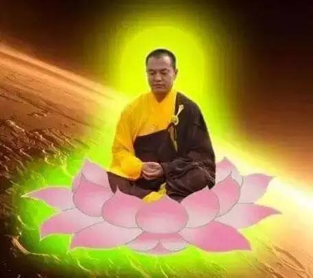 张宏堡死后,其成员通过"以商养功"活动恢复和发展组织,骗敛钱财,毒害